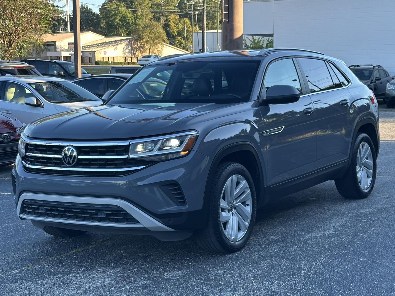 Volkswagen Atlas Cross Sport 3.6L V6 SE w/Technology FWD 2020