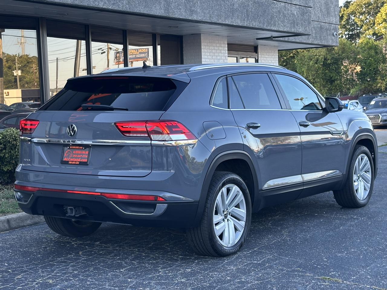 Volkswagen Atlas Cross Sport 3.6L V6 SE w/Technology FWD 2020