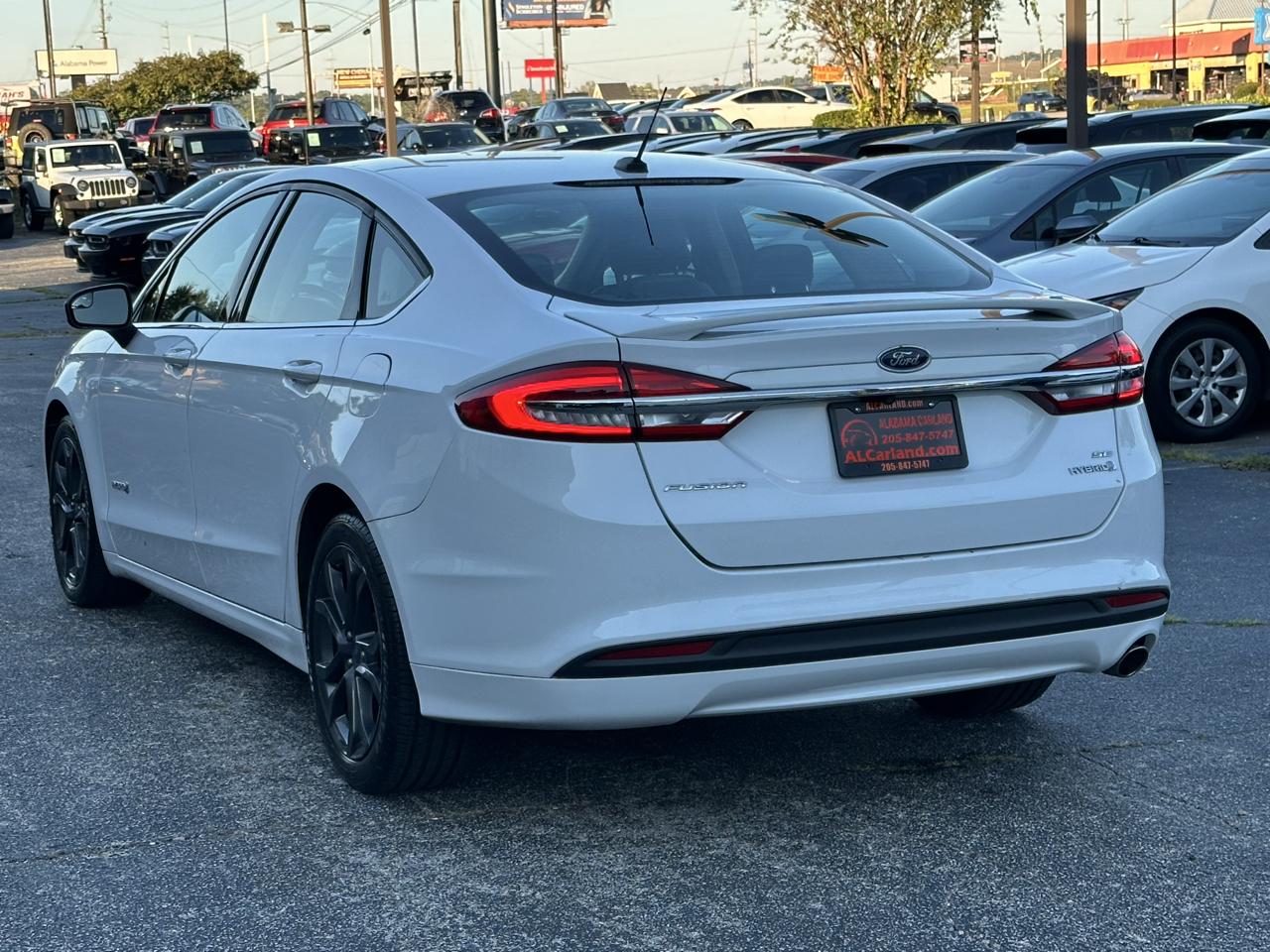 Ford Fusion Hybrid SE FWD 2018