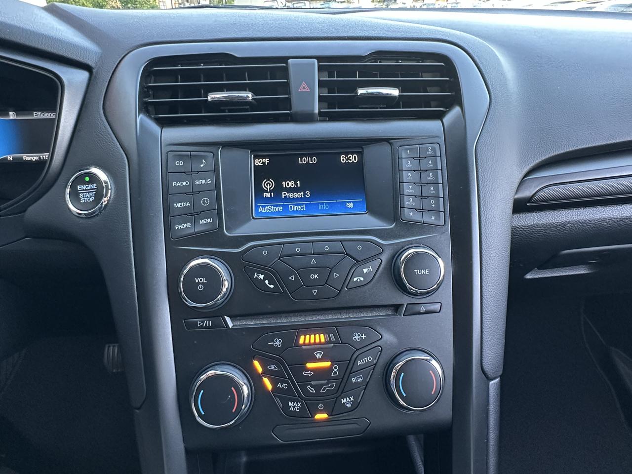 Ford Fusion Hybrid SE FWD 2018