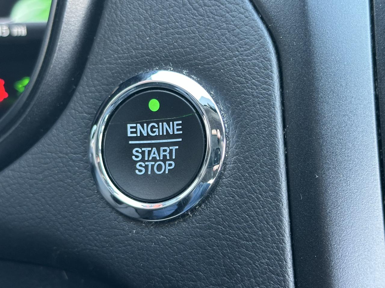 Ford Fusion Hybrid SE FWD 2018