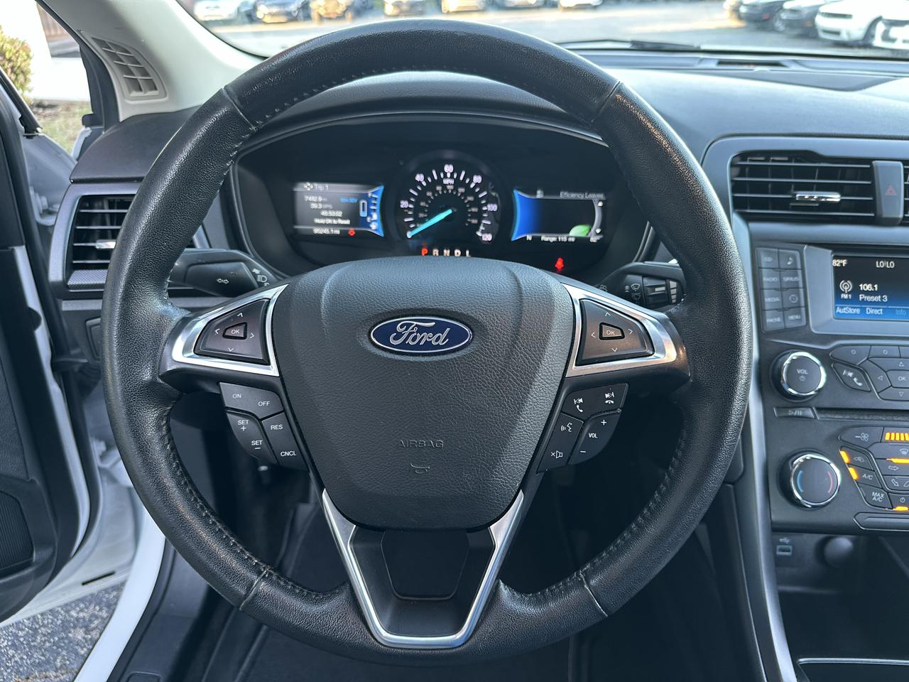 Ford Fusion Hybrid SE FWD 2018