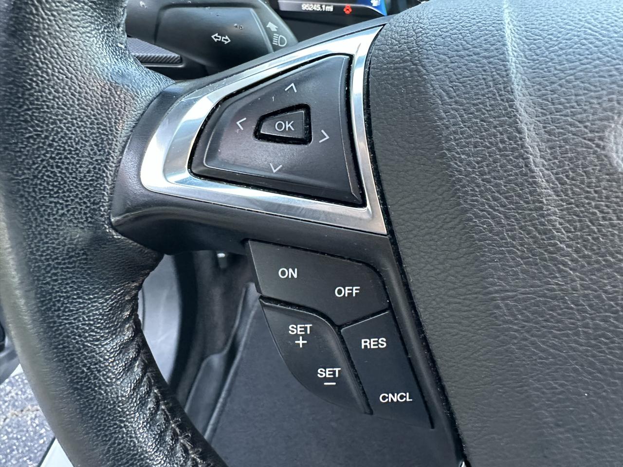 Ford Fusion Hybrid SE FWD 2018