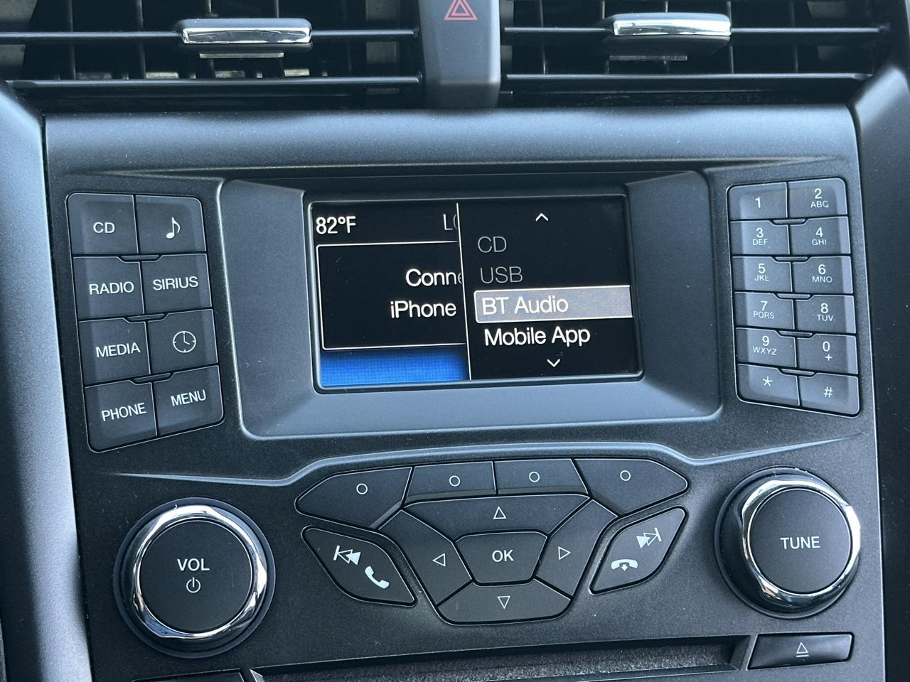 Ford Fusion Hybrid SE FWD 2018