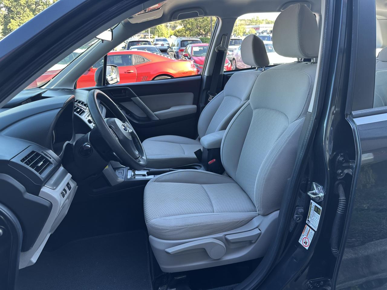 Subaru Forester 4dr CVT 2.5i PZEV 2015