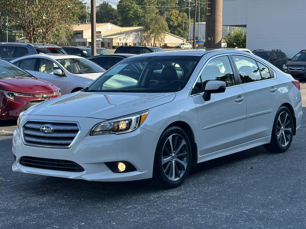 Subaru Legacy 4dr Sdn 2.5i Limited PZEV 2015