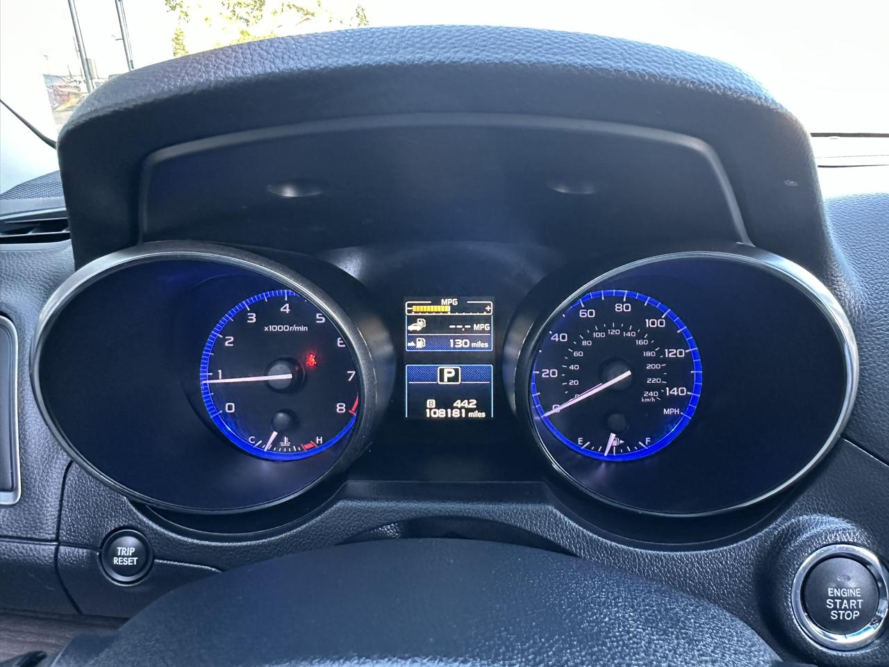 Subaru Legacy 4dr Sdn 2.5i Limited PZEV 2015