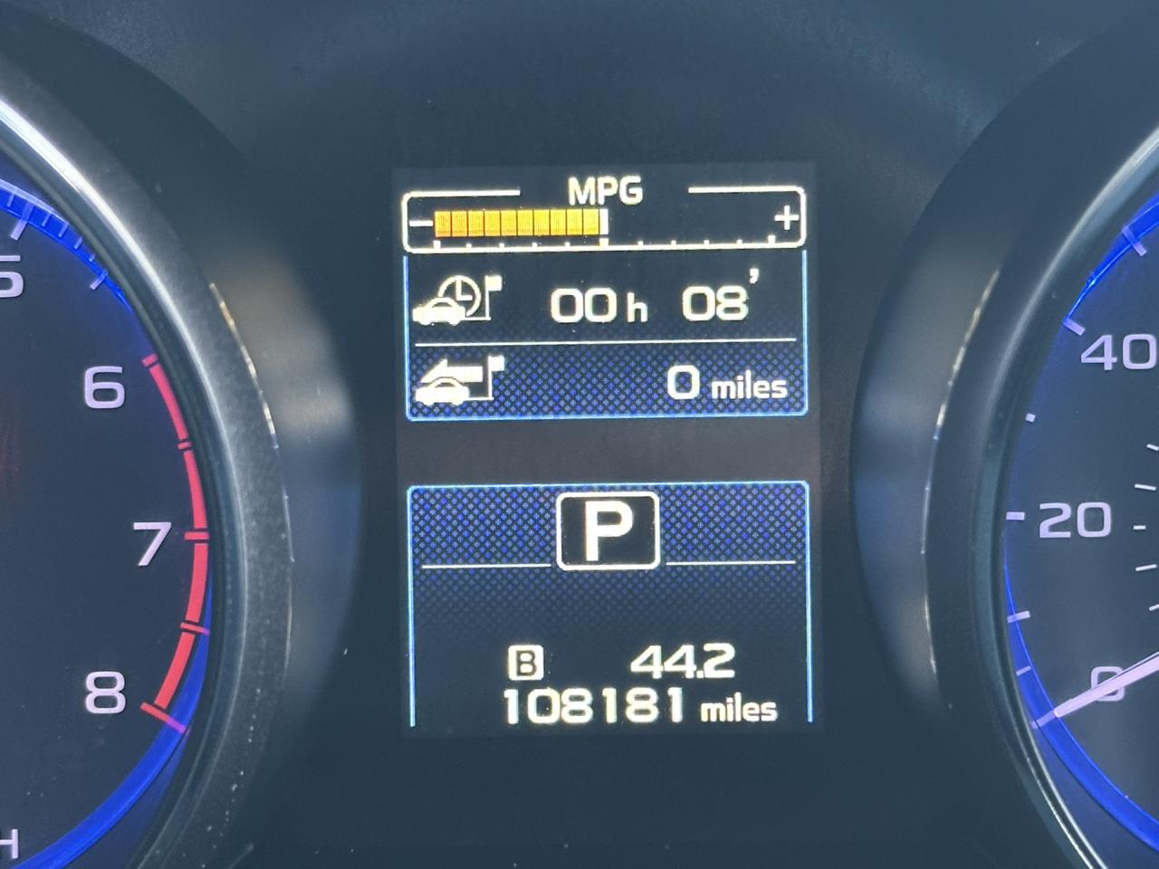 Subaru Legacy 4dr Sdn 2.5i Limited PZEV 2015
