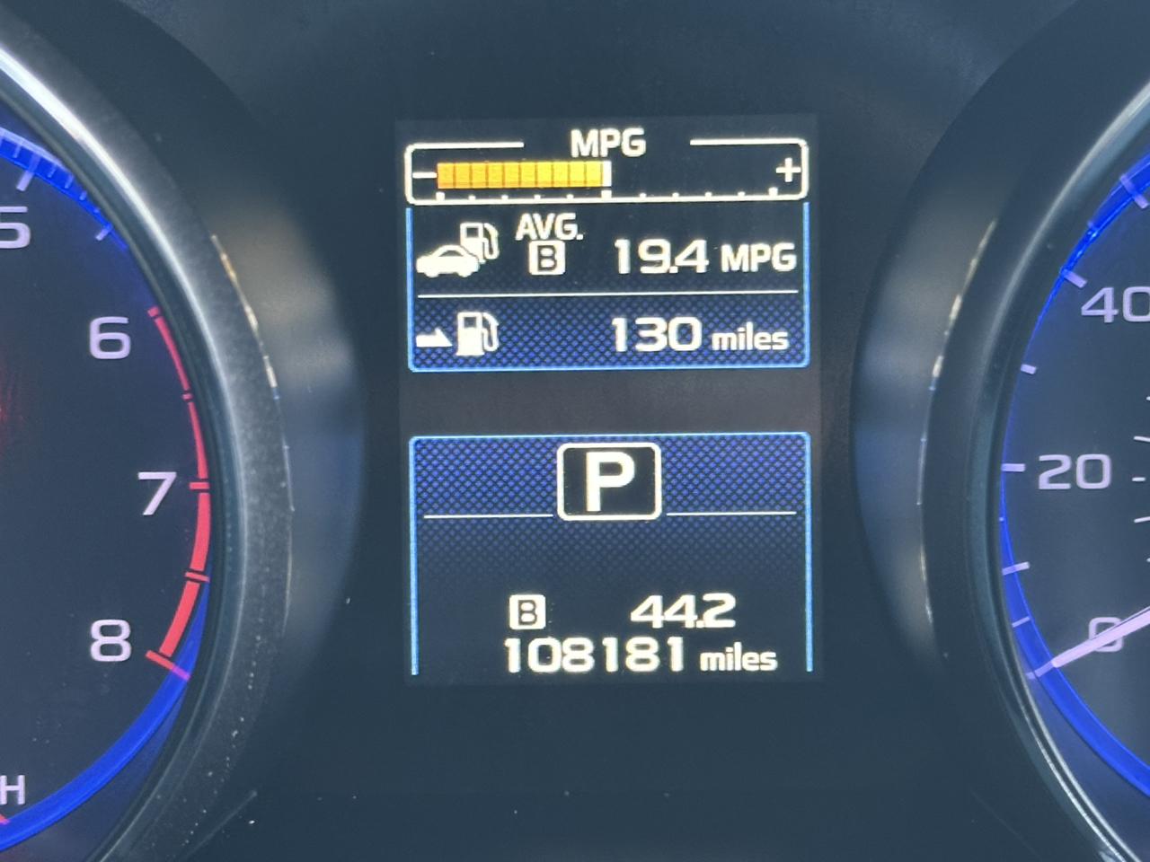 Subaru Legacy 4dr Sdn 2.5i Limited PZEV 2015