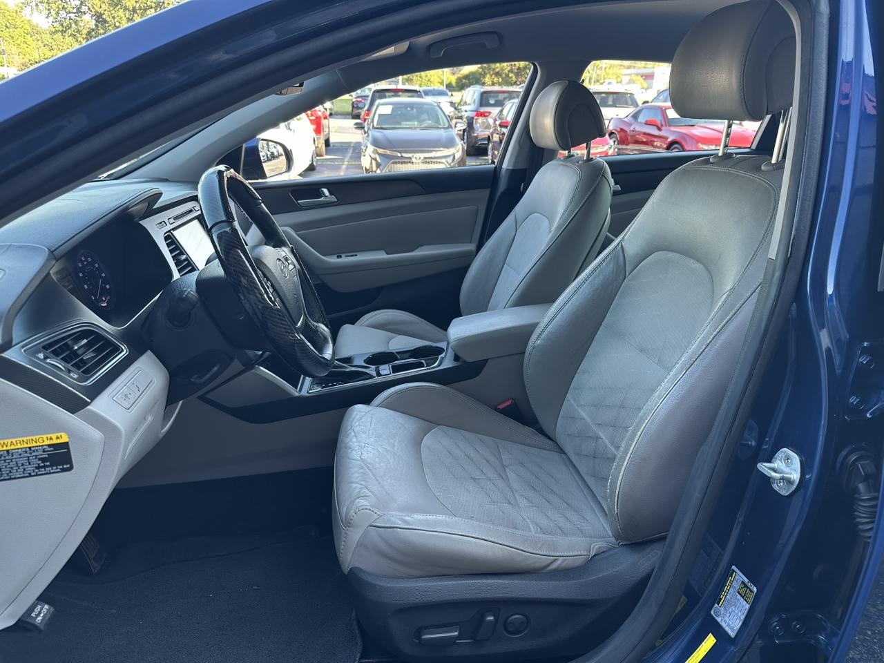Hyundai Sonata 4dr Sdn 2.4L Sport 2015