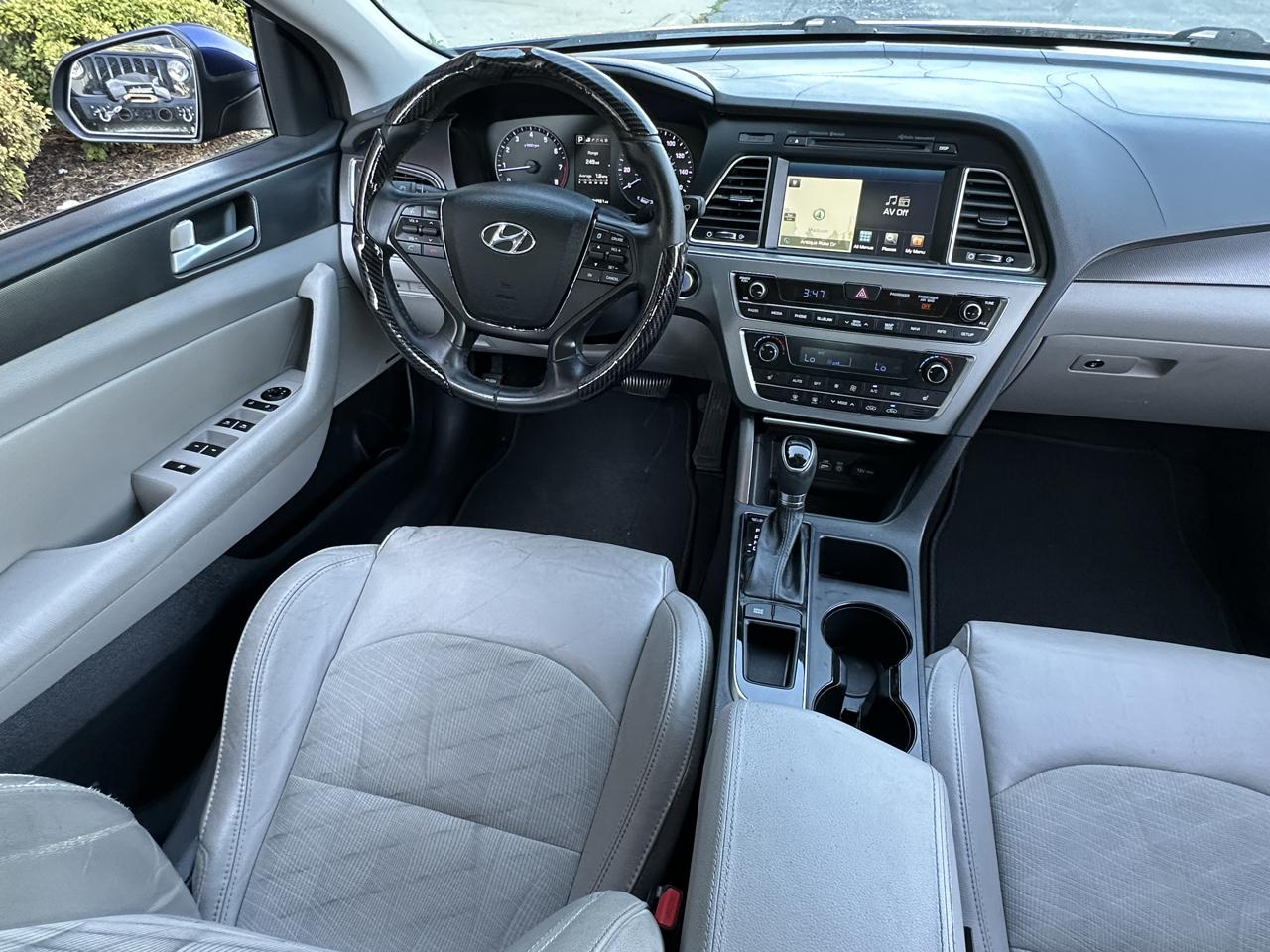 Hyundai Sonata 4dr Sdn 2.4L Sport 2015