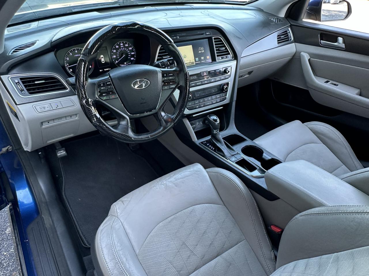 Hyundai Sonata 4dr Sdn 2.4L Sport 2015