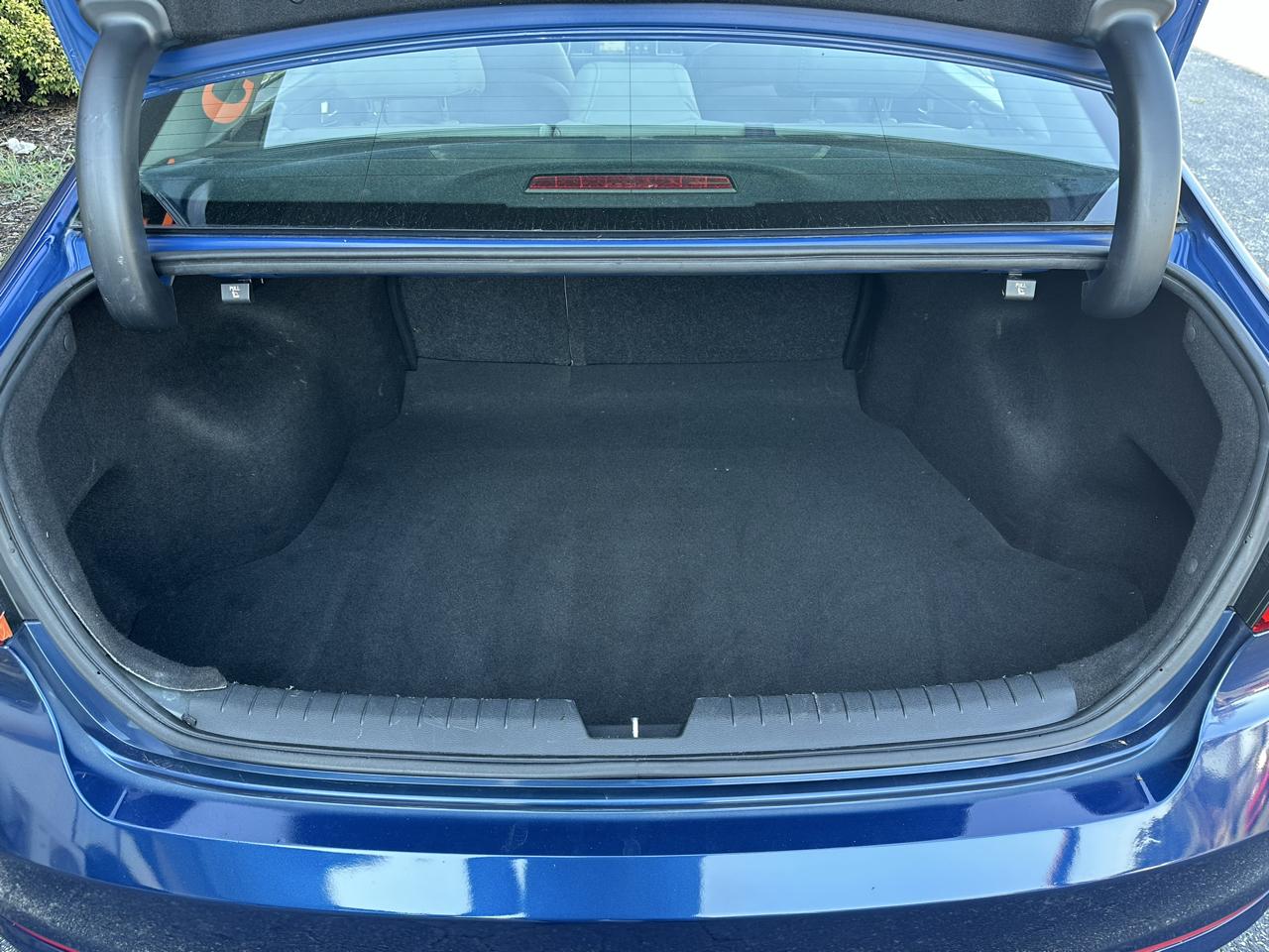 Hyundai Sonata 4dr Sdn 2.4L Sport 2015