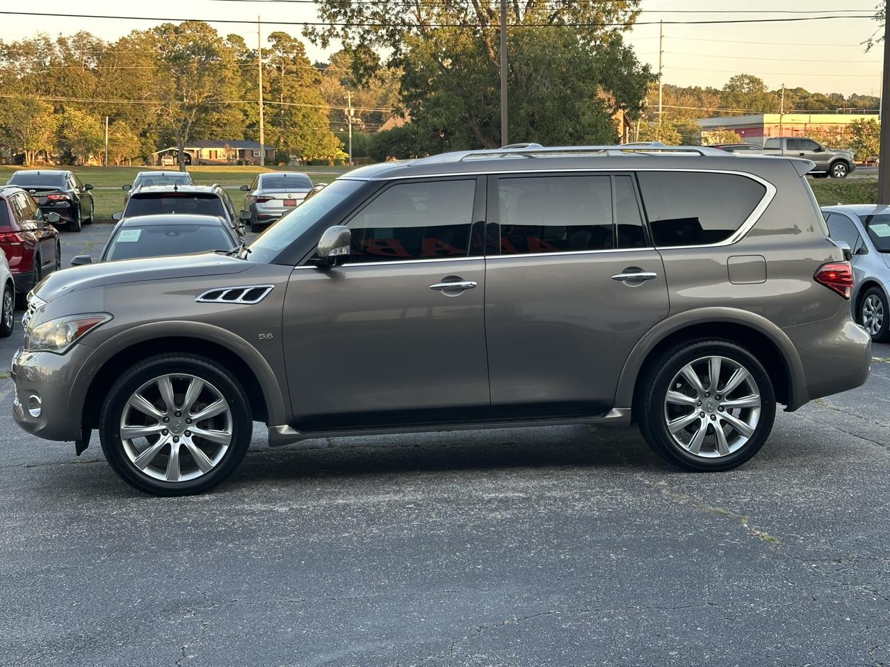 Infiniti QX80 Base 4D SUV RWD 2014