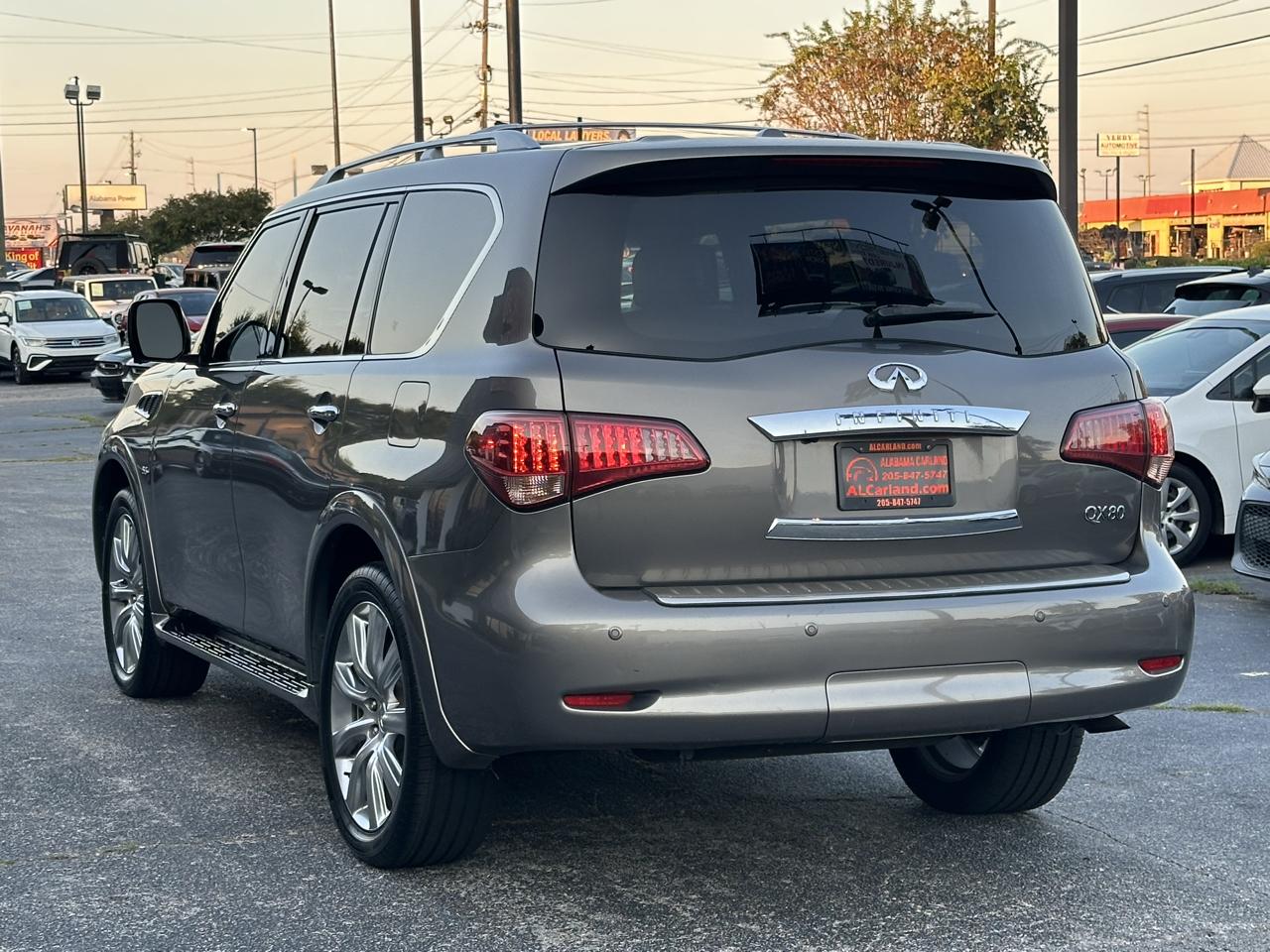 Infiniti QX80 Base 4D SUV RWD 2014