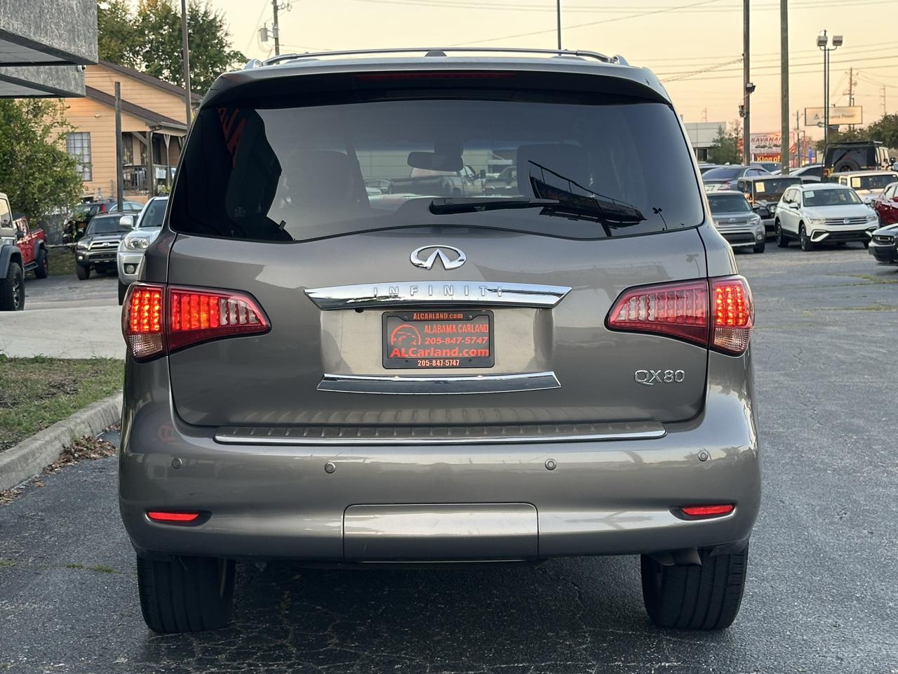 Infiniti QX80 Base 4D SUV RWD 2014