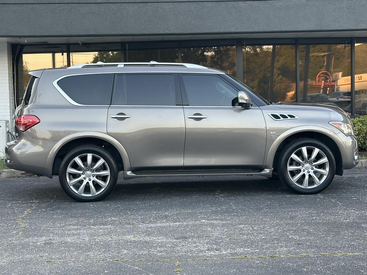 Infiniti QX80 Base 4D SUV RWD 2014