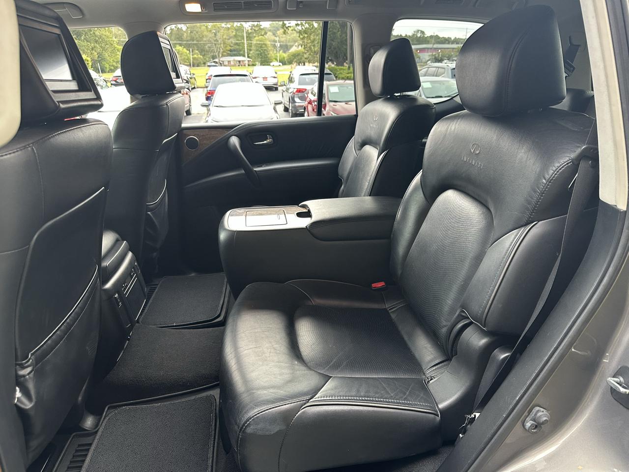 Infiniti QX80 Base 4D SUV RWD 2014