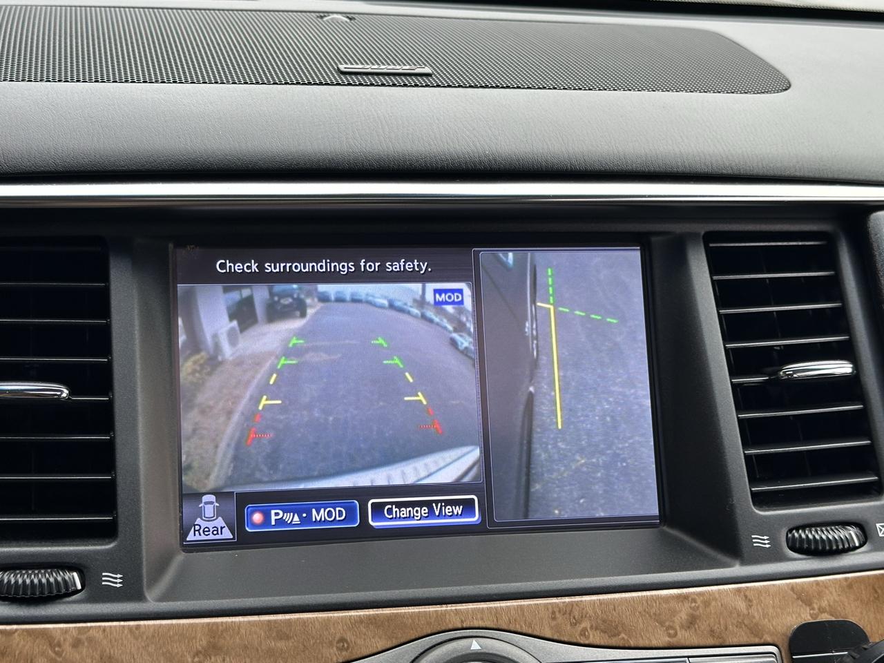 Infiniti QX80 Base 4D SUV RWD 2014