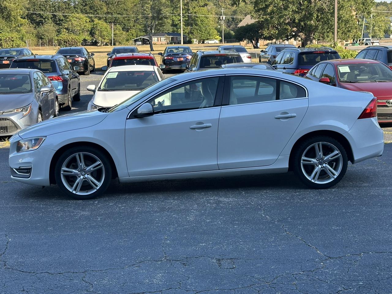 Volvo S60 4dr Sdn T5 Drive-E Premier FWD 2016