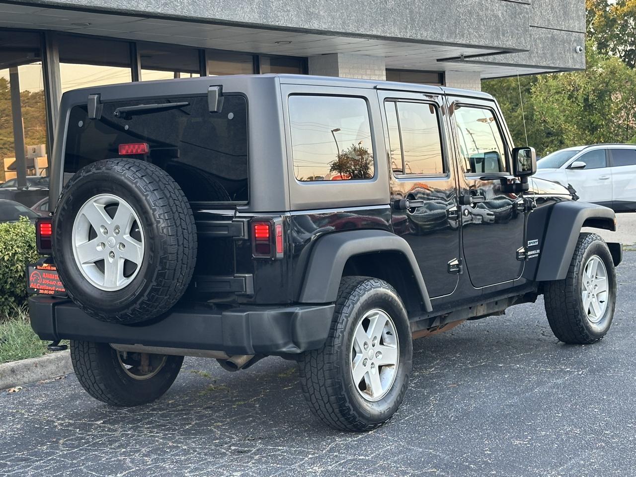 Jeep Wrangler Unlimited 4WD 4dr Sport 2016