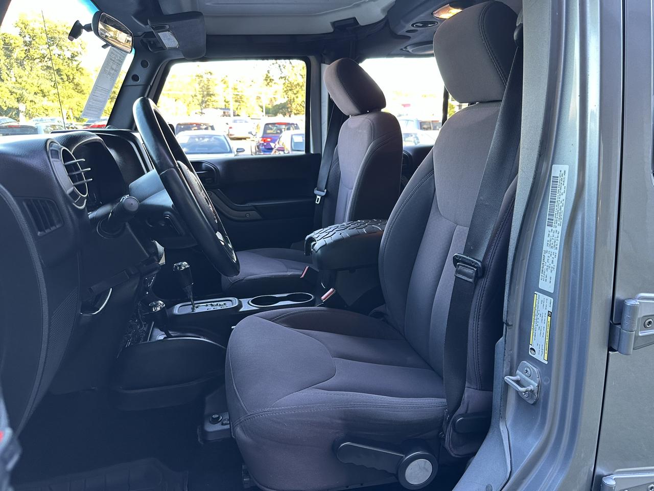 Jeep Wrangler Unlimited 4WD 4dr Willys Wheeler 2014