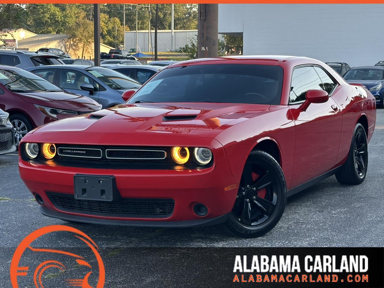 Dodge Challenger SXT RWD 2018