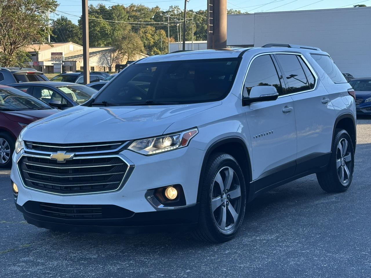 Chevrolet Traverse FWD 4dr LT Leather w/3LT 2018