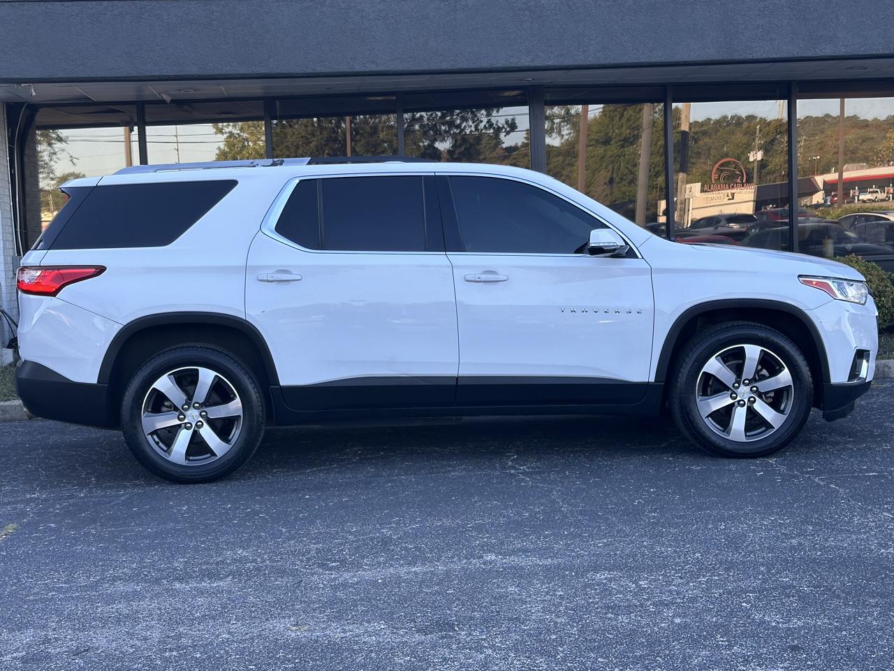 Chevrolet Traverse FWD 4dr LT Leather w/3LT 2018