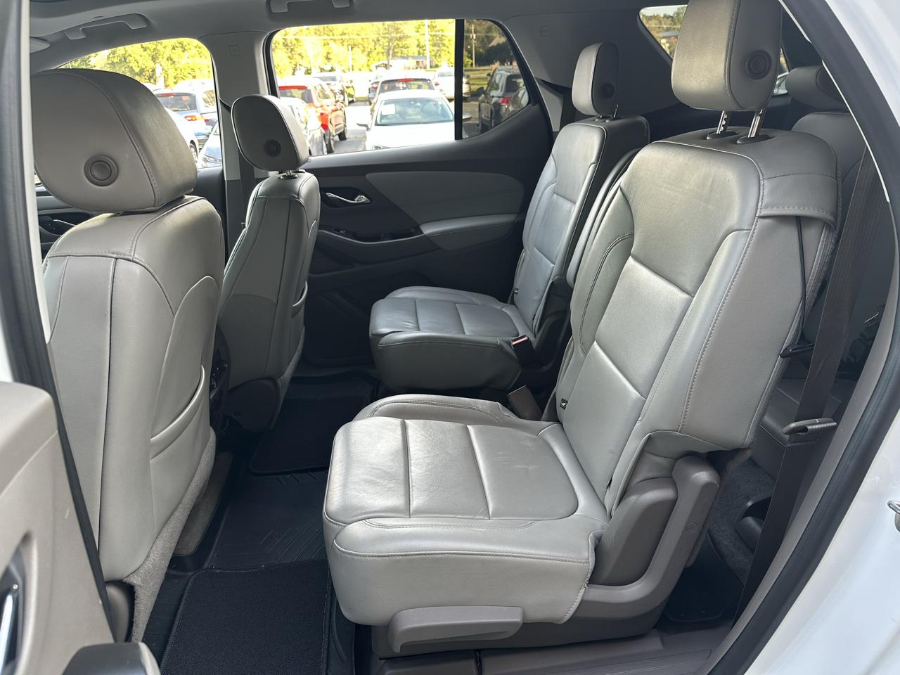 Chevrolet Traverse FWD 4dr LT Leather w/3LT 2018