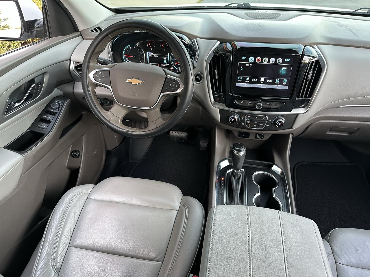 Chevrolet Traverse FWD 4dr LT Leather w/3LT 2018