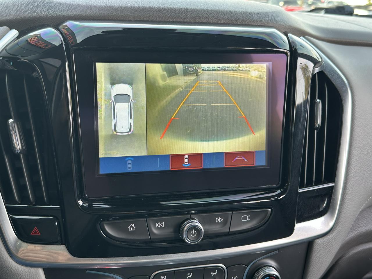 Chevrolet Traverse FWD 4dr LT Leather w/3LT 2018