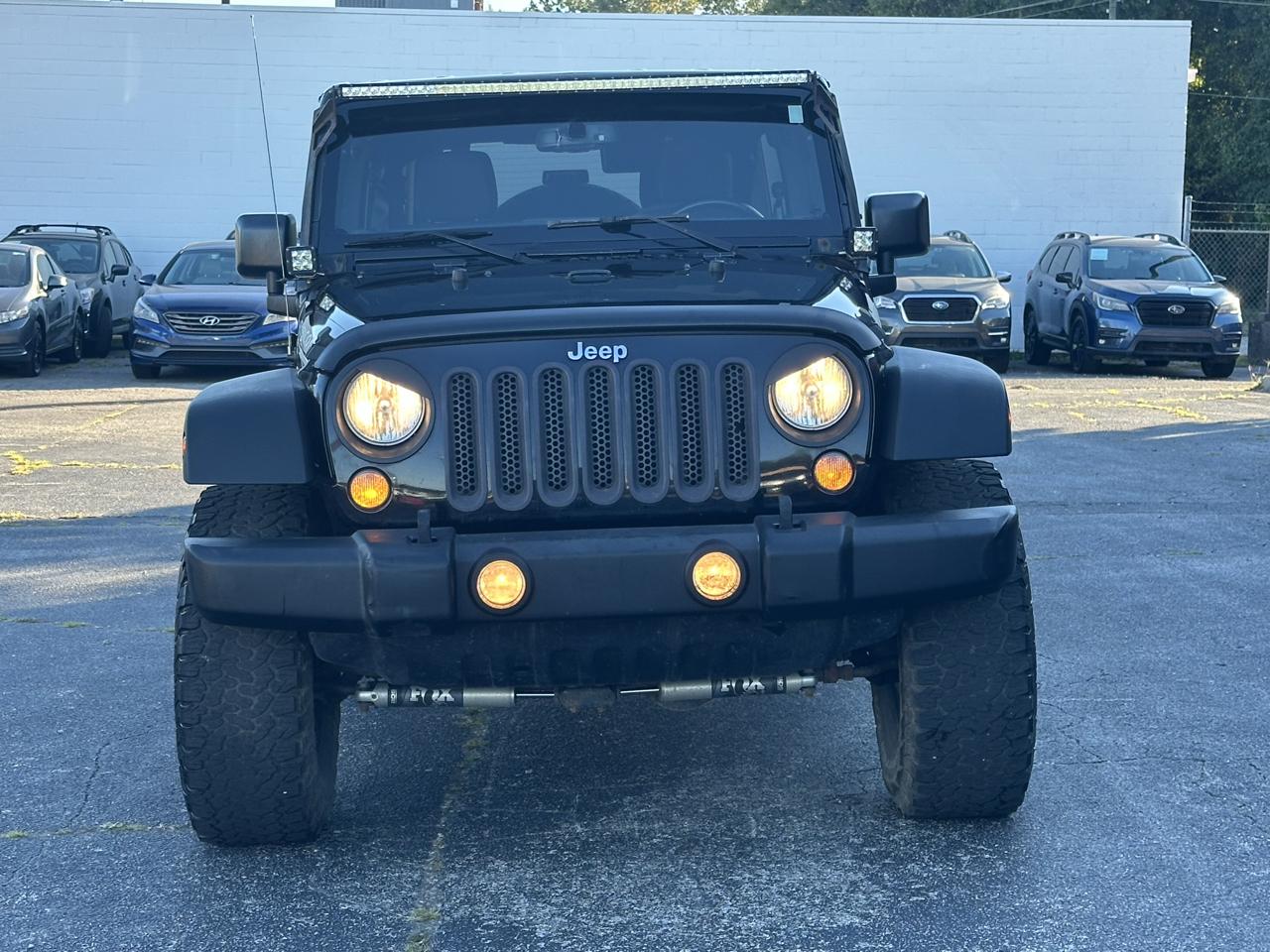 Jeep Wrangler Unlimited 4WD 4dr Rubicon 2016