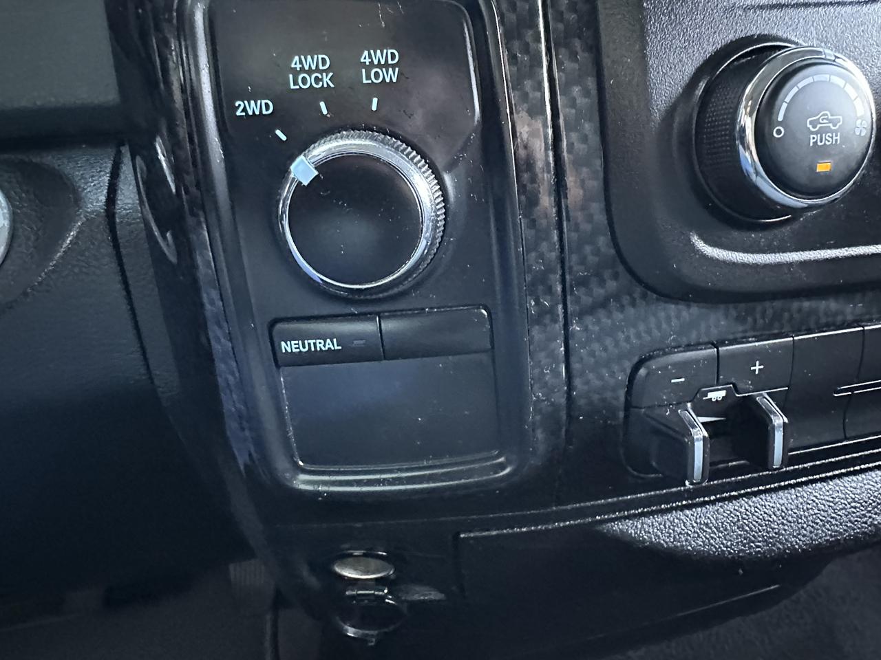 RAM 1500 4WD Quad Cab 140.5" Express 2014