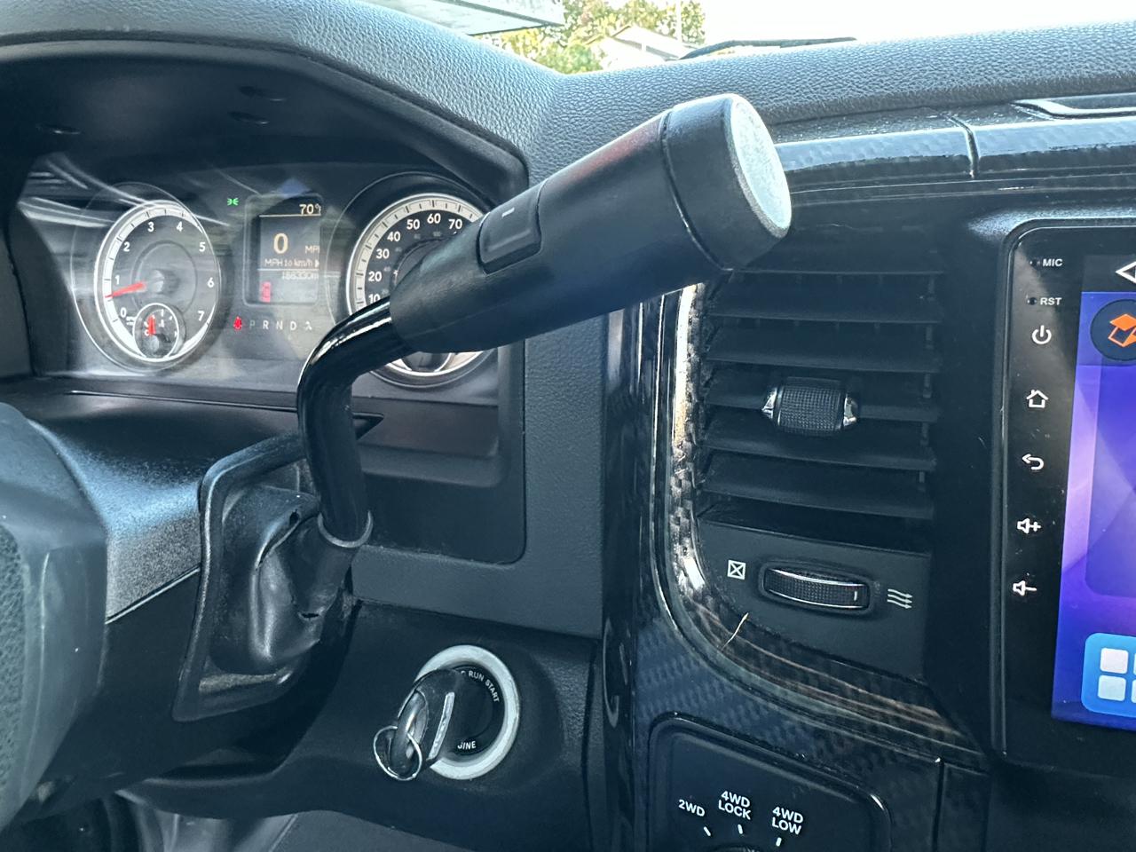 RAM 1500 4WD Quad Cab 140.5" Express 2014