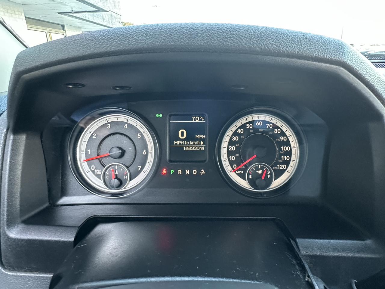 RAM 1500 4WD Quad Cab 140.5" Express 2014