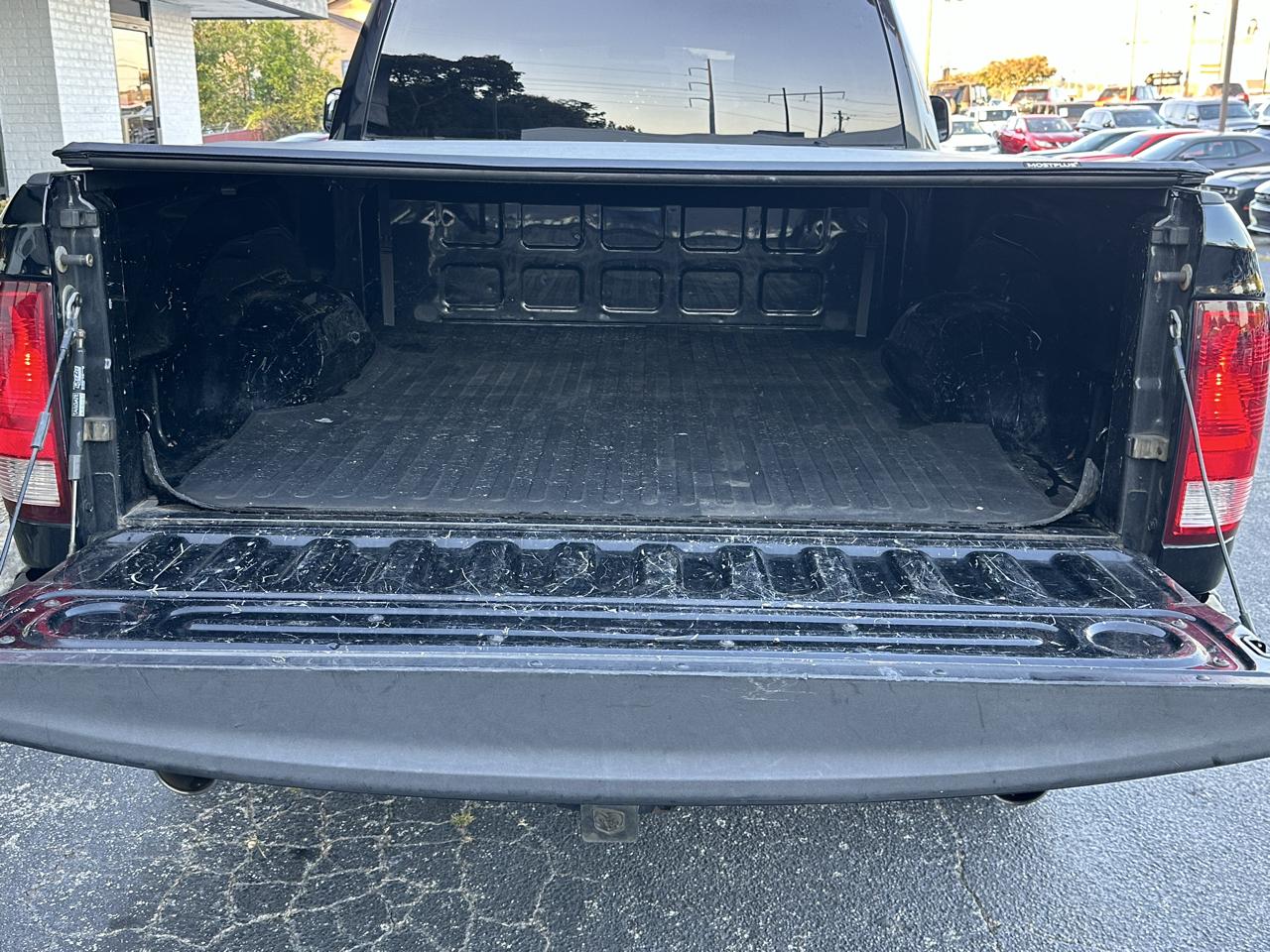 RAM 1500 4WD Quad Cab 140.5" Express 2014
