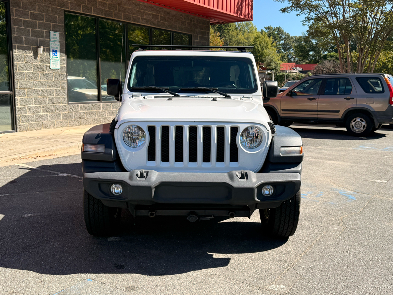 2018 Jeep Wrangler Unlimited Sport photo 3