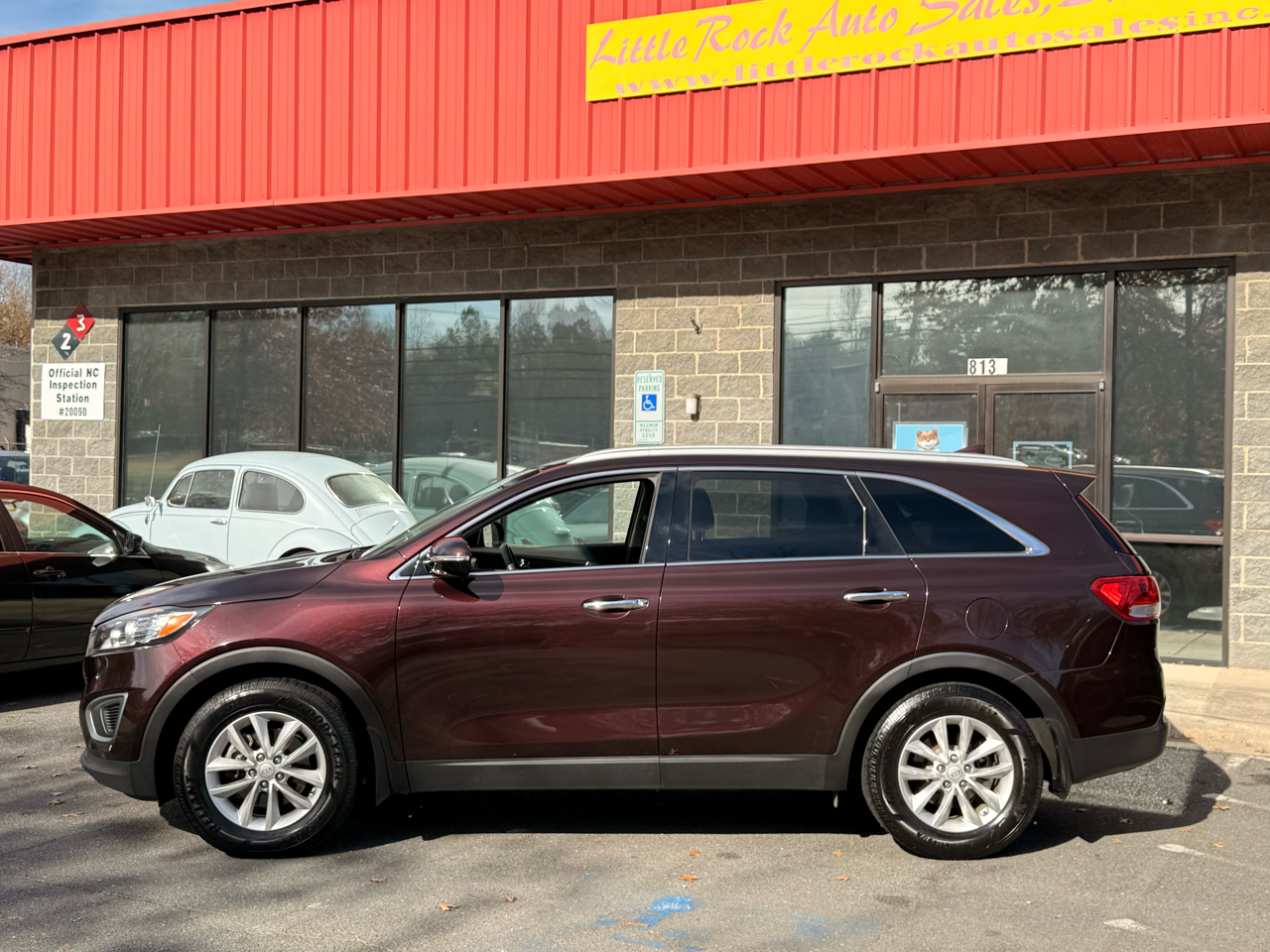 Kia Sorento LX V6 2WD 2016