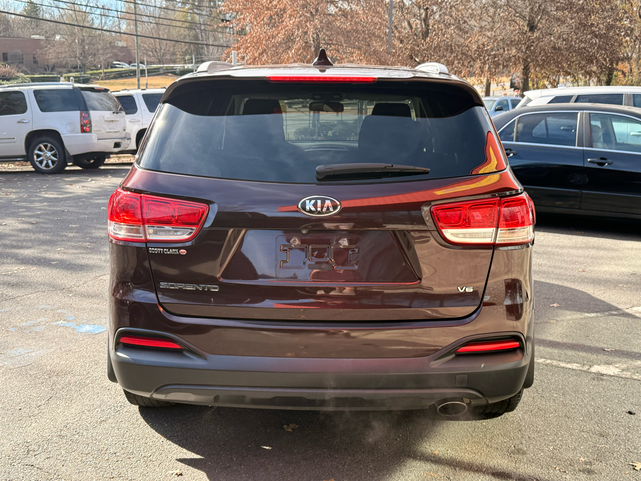 2016 Kia Sorento LX V6 photo 2