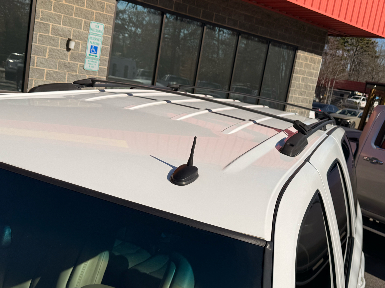 Chevrolet Tahoe 4WD 2003