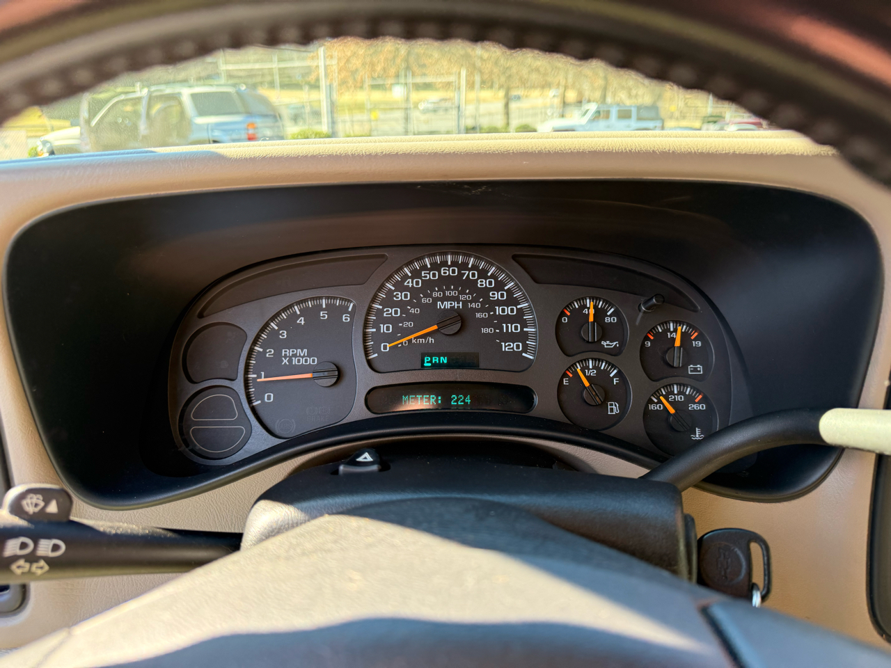 Chevrolet Tahoe 4WD 2003