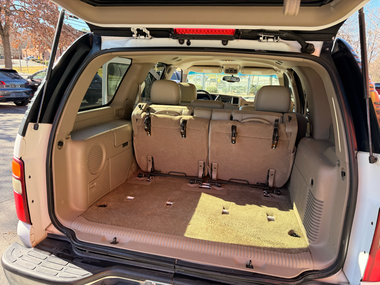 Chevrolet Tahoe 4WD 2003