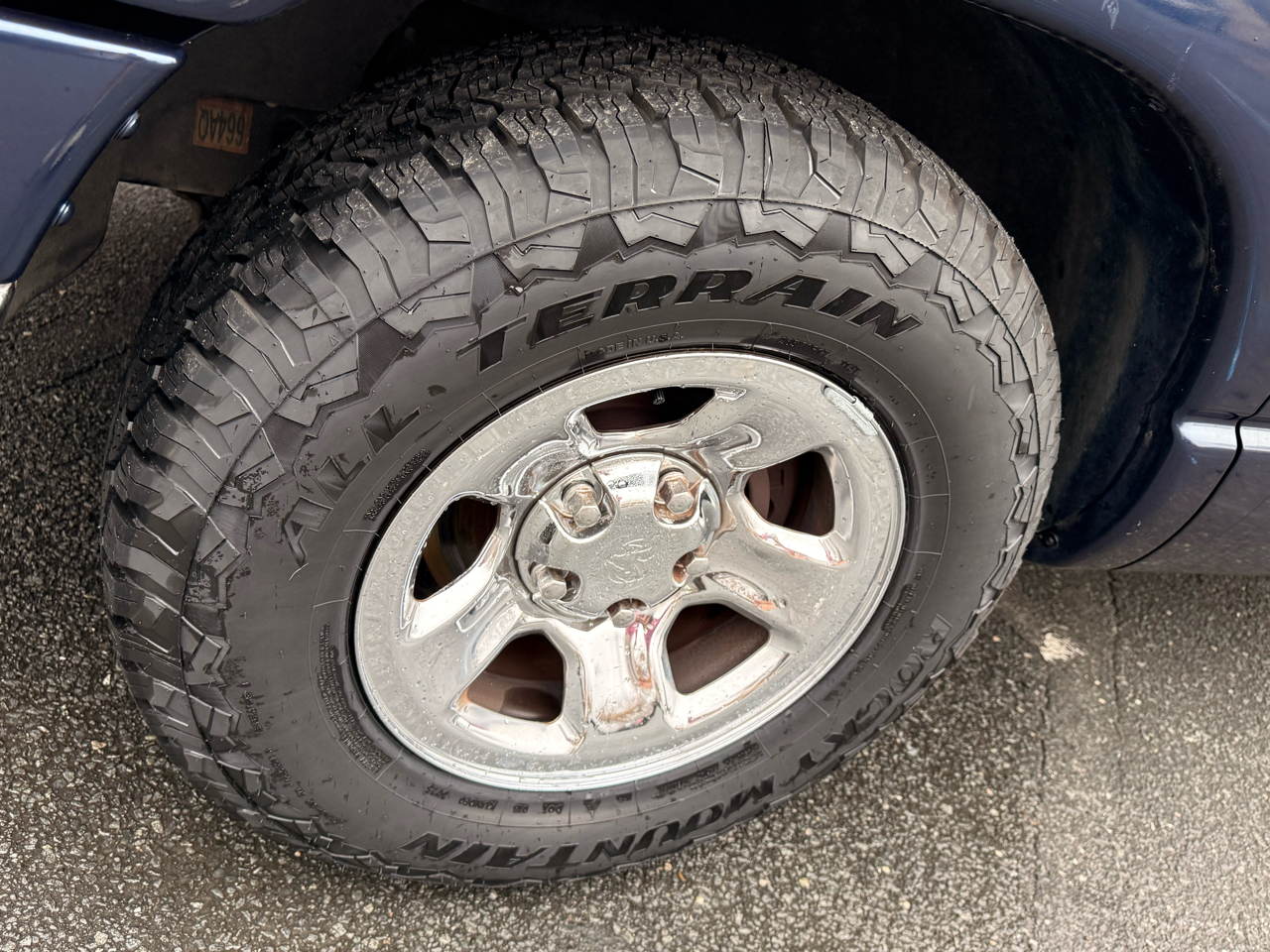 Dodge Ram 1500 SLT Quad Cab Short Bed 2WD 2003