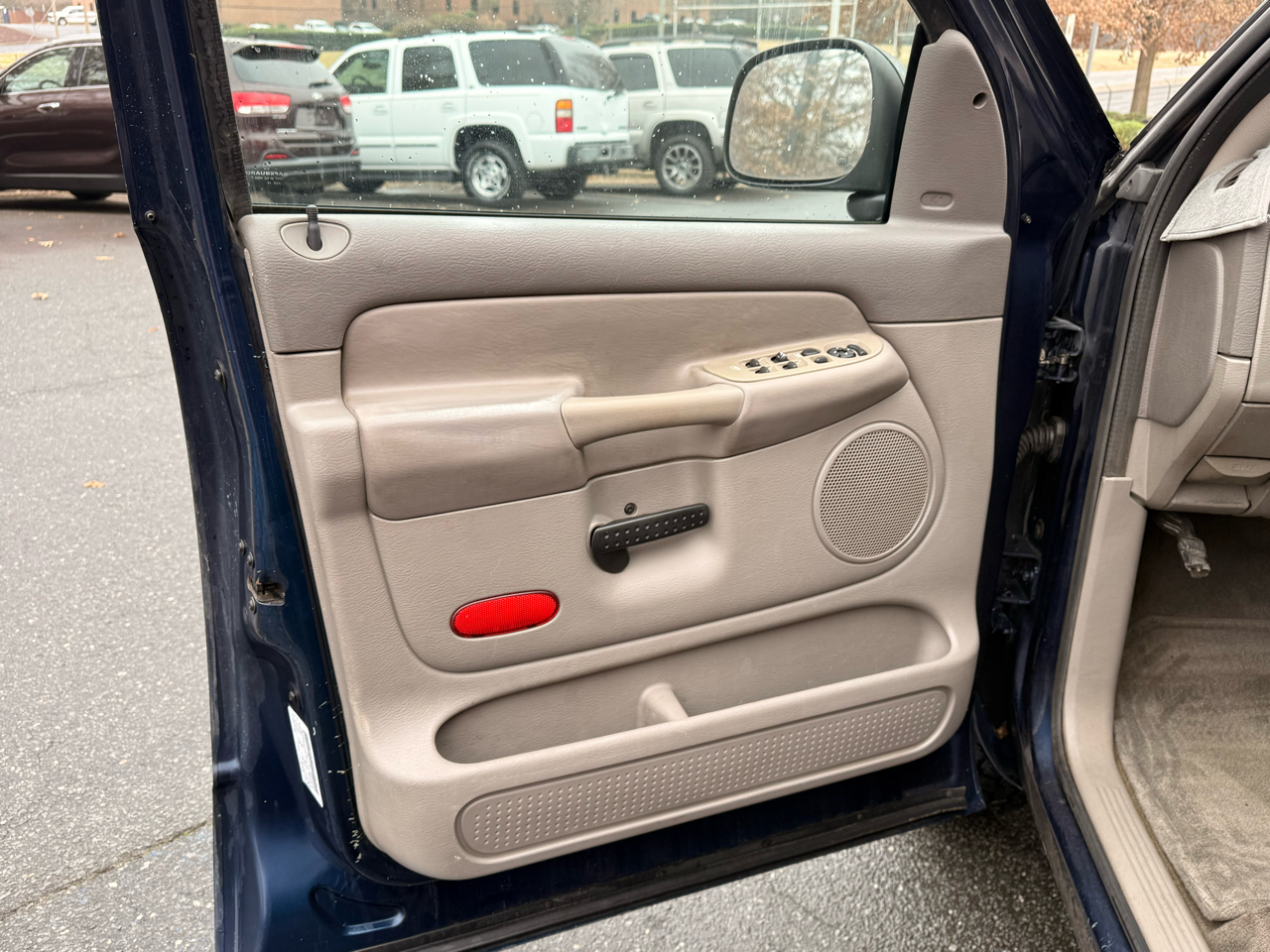 Dodge Ram 1500 SLT Quad Cab Short Bed 2WD 2003