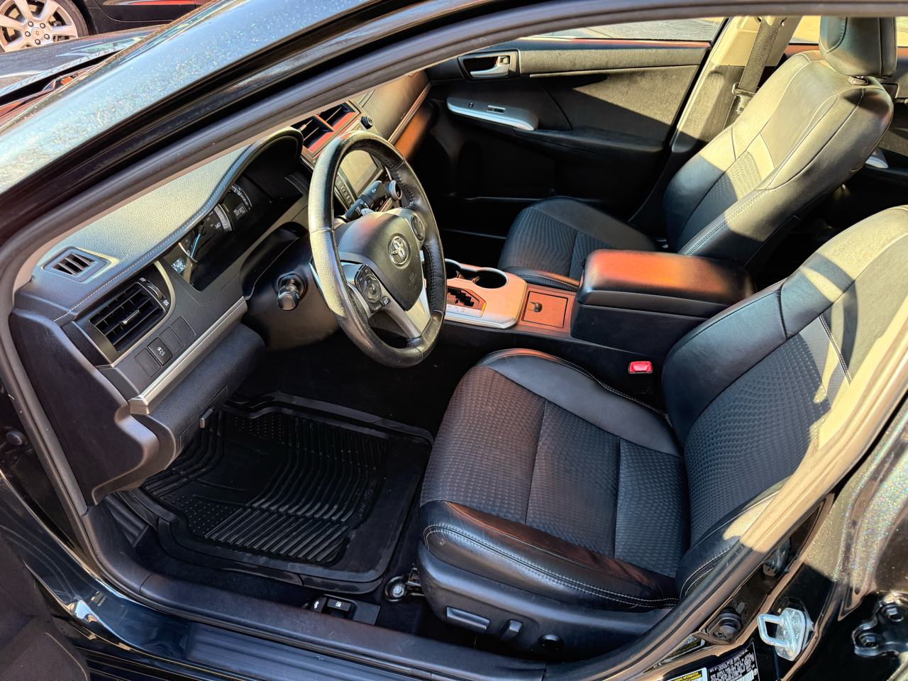 Toyota Camry SE 2012