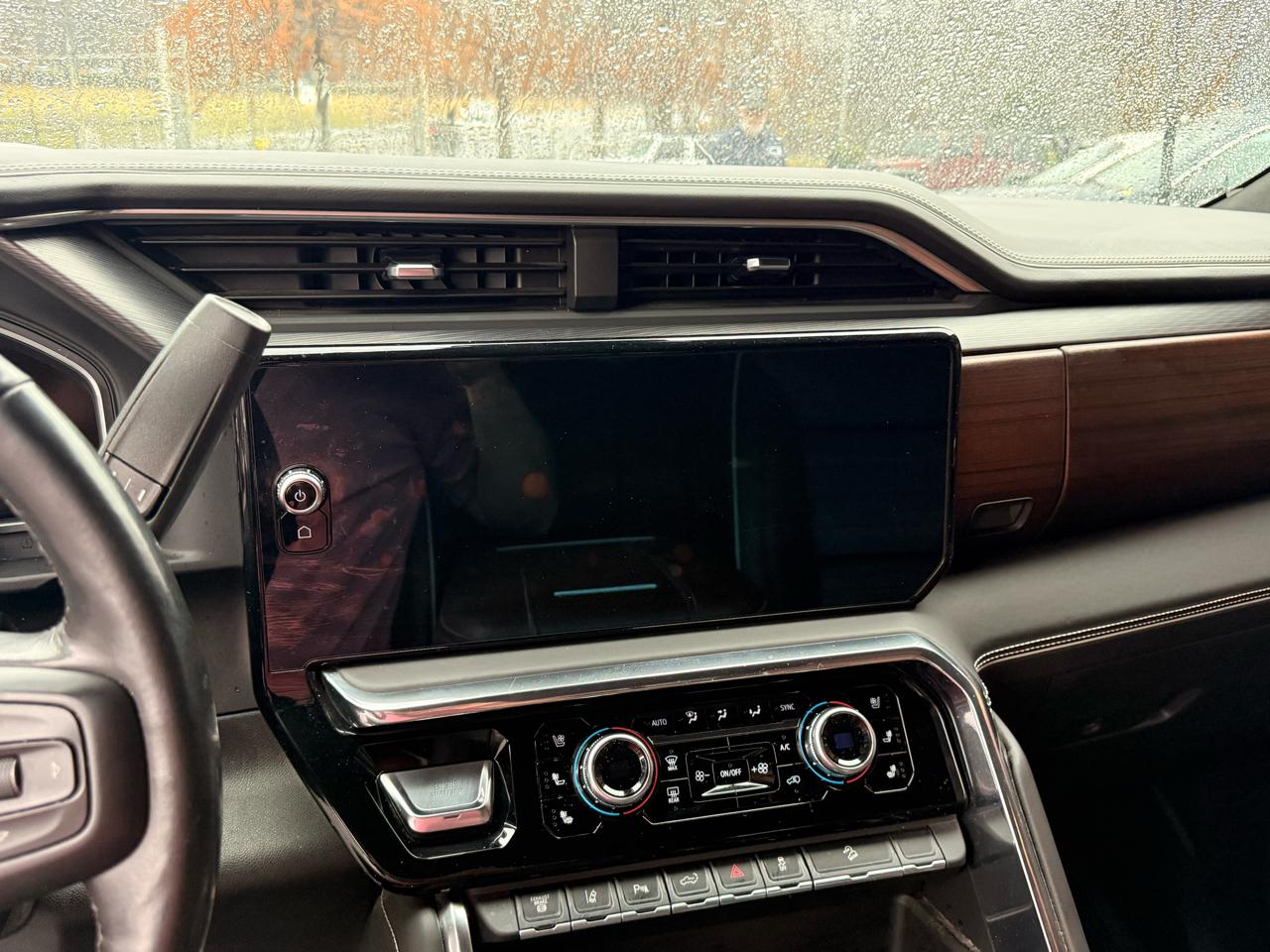 GMC Sierra 3500HD Denali Ultimate Crew Cab 4WD 2024