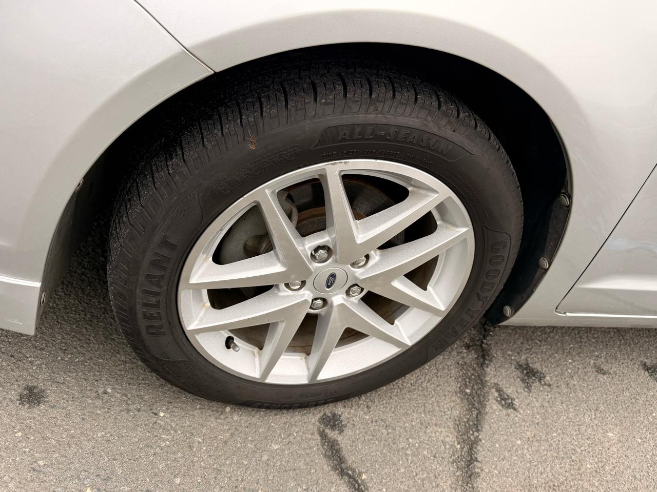 Ford Fusion SEL 2012