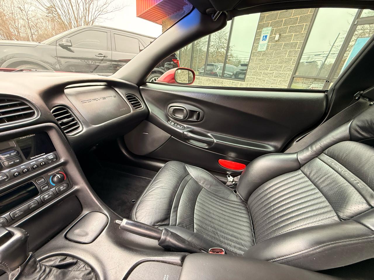 Chevrolet Corvette Coupe 2002