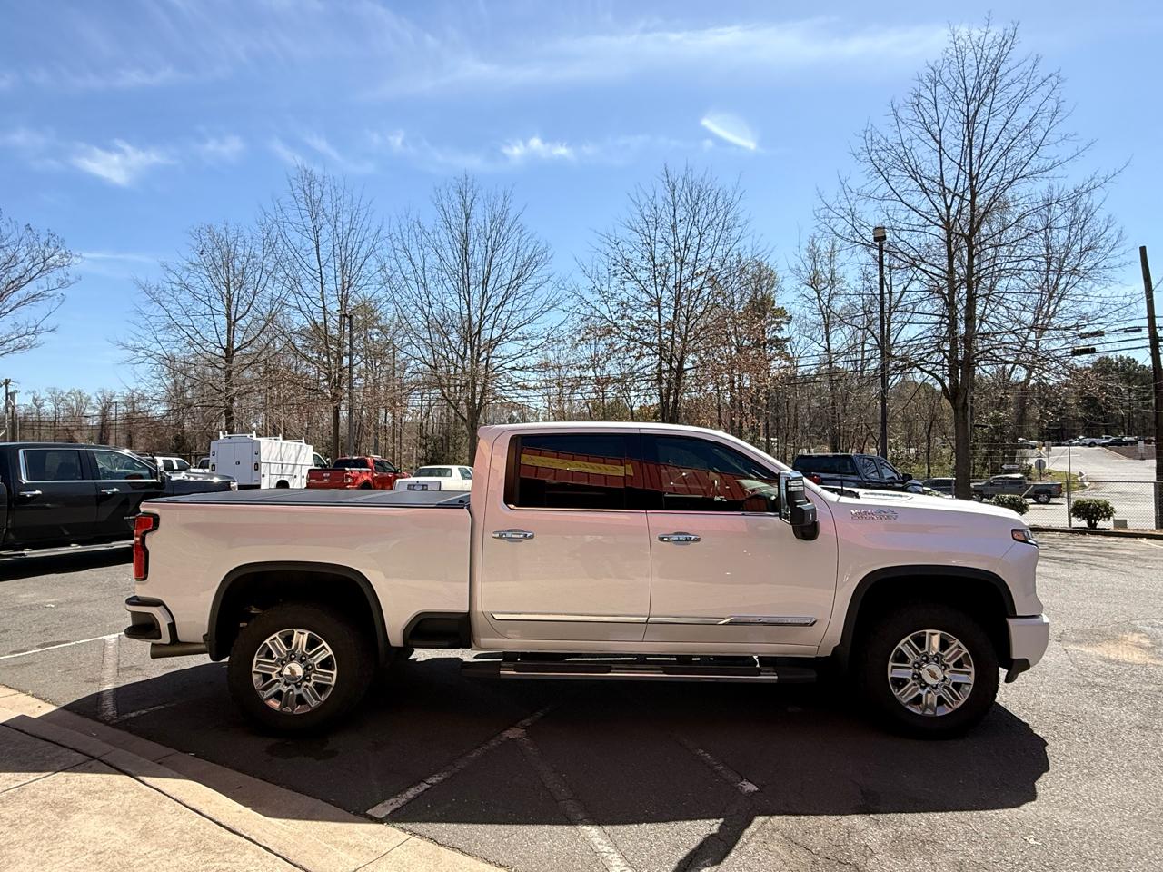 Chevrolet Silverado 2500HD High Country Crew Cab Short Box 4WD 2024